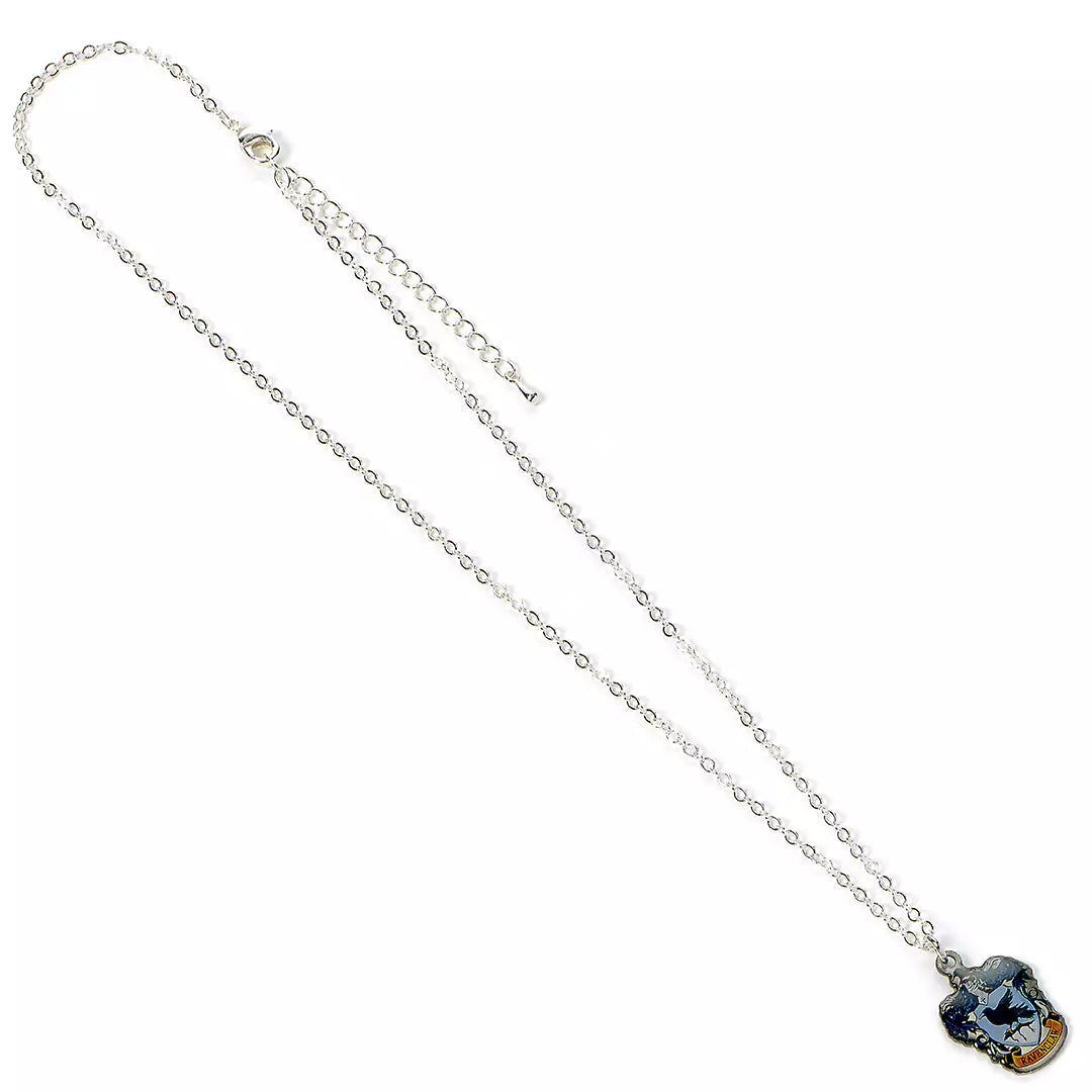 Chaîne en maille serpent du Collier Armoirie de Serdaigle, ajoutant une touche de luxe et un ajustement parfait à ce bijou exigeant.