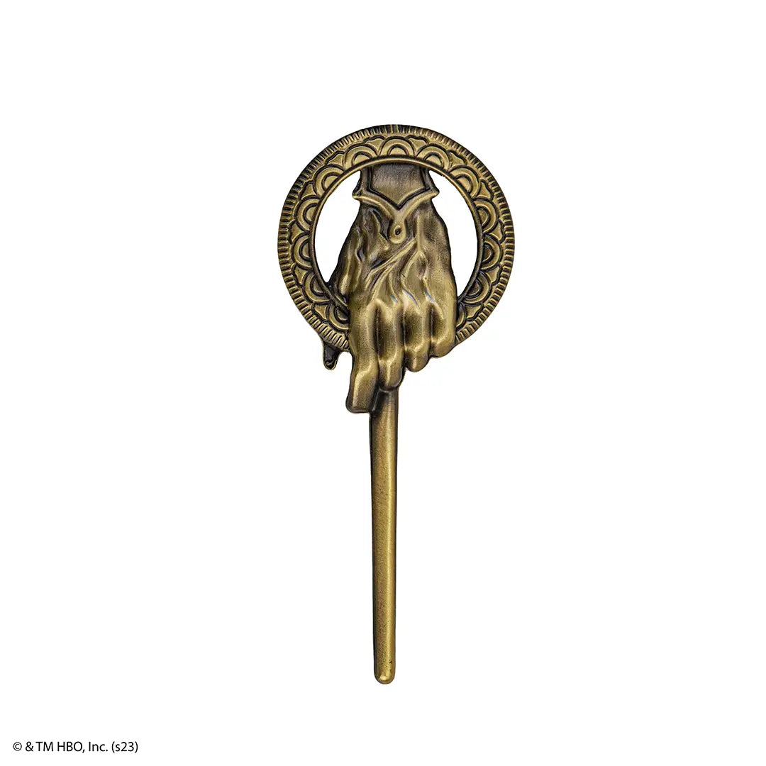 Broche Main du Roi - Game of Thrones, un accessoire intrigant et emblématique inspiré par les intrigues de Westeros, faite en alliage de zinc et acier inoxydable, parfait pour affirmer votre style.