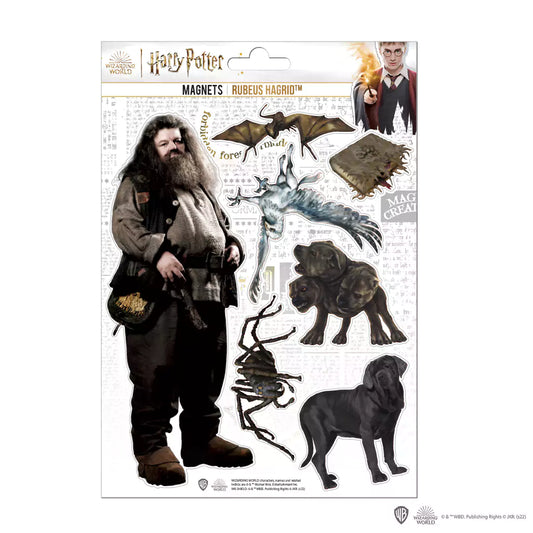 Planche de magnets en mousse Hagrid - Harry Potter avec Hagrid et ses compagnons légendaires, parfaits pour décorer votre réfrigérateur.