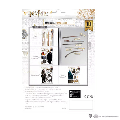 Planche de magnets en mousse - Baguettes 1 - Harry Potter montrant la baguette unique de Luna Lovegood, parfaite pour les fans de l'univers enchanté de J.K. Rowling.