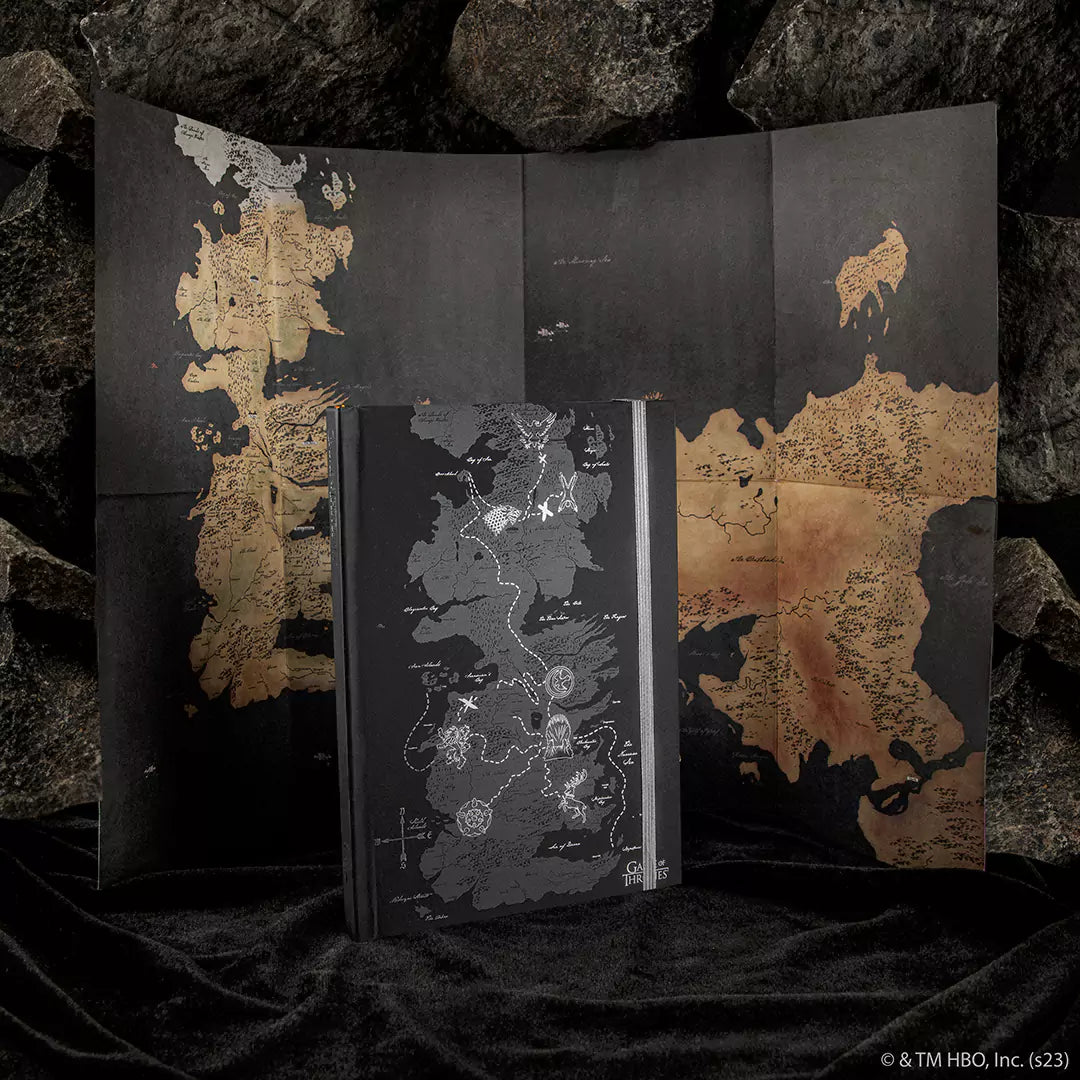 Carnet rigide Westeros - Game of Thrones ouvert, présentant son marque-page exclusif et un jolie ruban coloré.