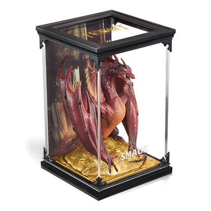 Diorama Smaug - Bilbon le Hobbit - Figurine de collection, vue détaillée des caractéristiques de la figurine montrant la qualité du PVC.