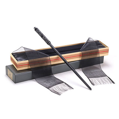 Baguette magique boîte Ollivander Severus Rogue - Harry Potter, réplique authentique en résine de 34 cm, présentée dans un écrin de velours élégant, idéal pour les fans et collectionneurs.