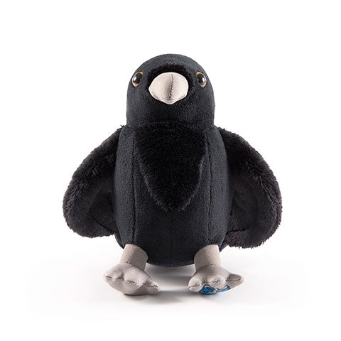 Détail de la peluche mascotte Serdaigle - Harry Potter, mettant en avant les motifs typiques et la qualité des matériaux de fabrication.