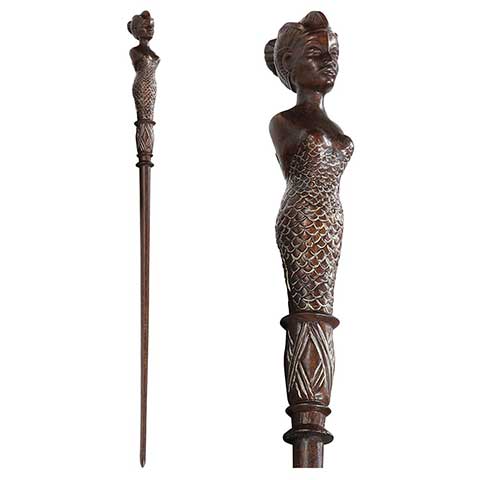 Boîte collector de la Baguette magique Ollivander Eulalie Hicks - Animaux Fantastiques, présentée dans un écrin en velours avec des rubans décoratifs.