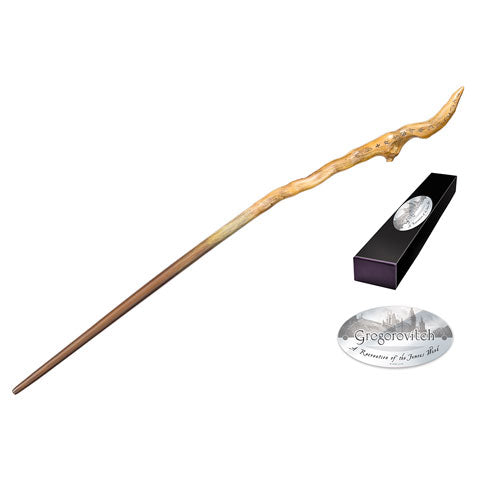 Baguette de Gregorovitch - Réplique Officielle Harry Potter, un bijou de collection en résine de 40 cm, présentée dans une boîte élégante, parfaite pour les fans de sorcellerie.