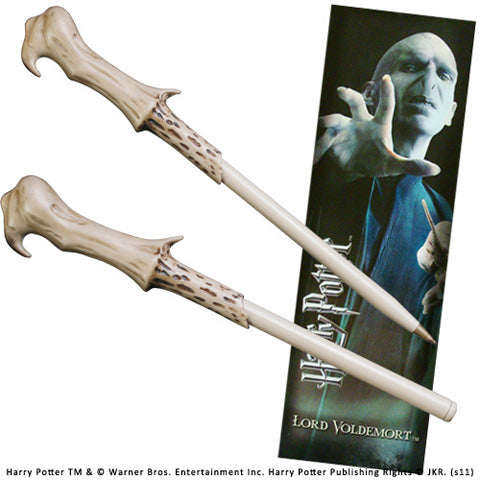 Stylo baguette & Marque-page Voldemort, un accessoire magique inspiré de l'univers de Harry Potter, parfait pour les fans et les amateurs de lecture.