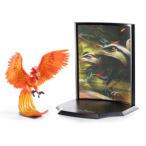 Vue détaillée du Fumseck - Toyllectible Treasures - Harry Potter, mettant en évidence les finitions riches et les détails exquis de cette pièce de collection.