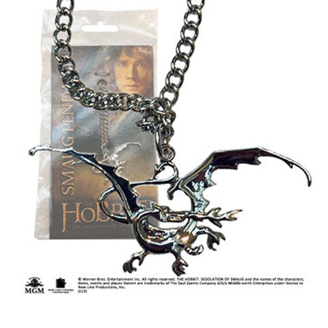 Pendentif Métal Smaug - Hobbit, un bijou fascinant représentant le dragon légendaire Smaug, conçu pour les passionnés du film Le Hobbit.