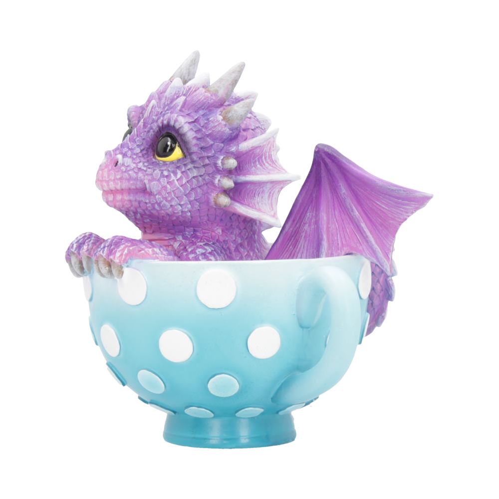 Figurine mignonne Dragon dans une tasse à thé 11,2 cm, dragon confortablement installé dans sa tasse décorative.