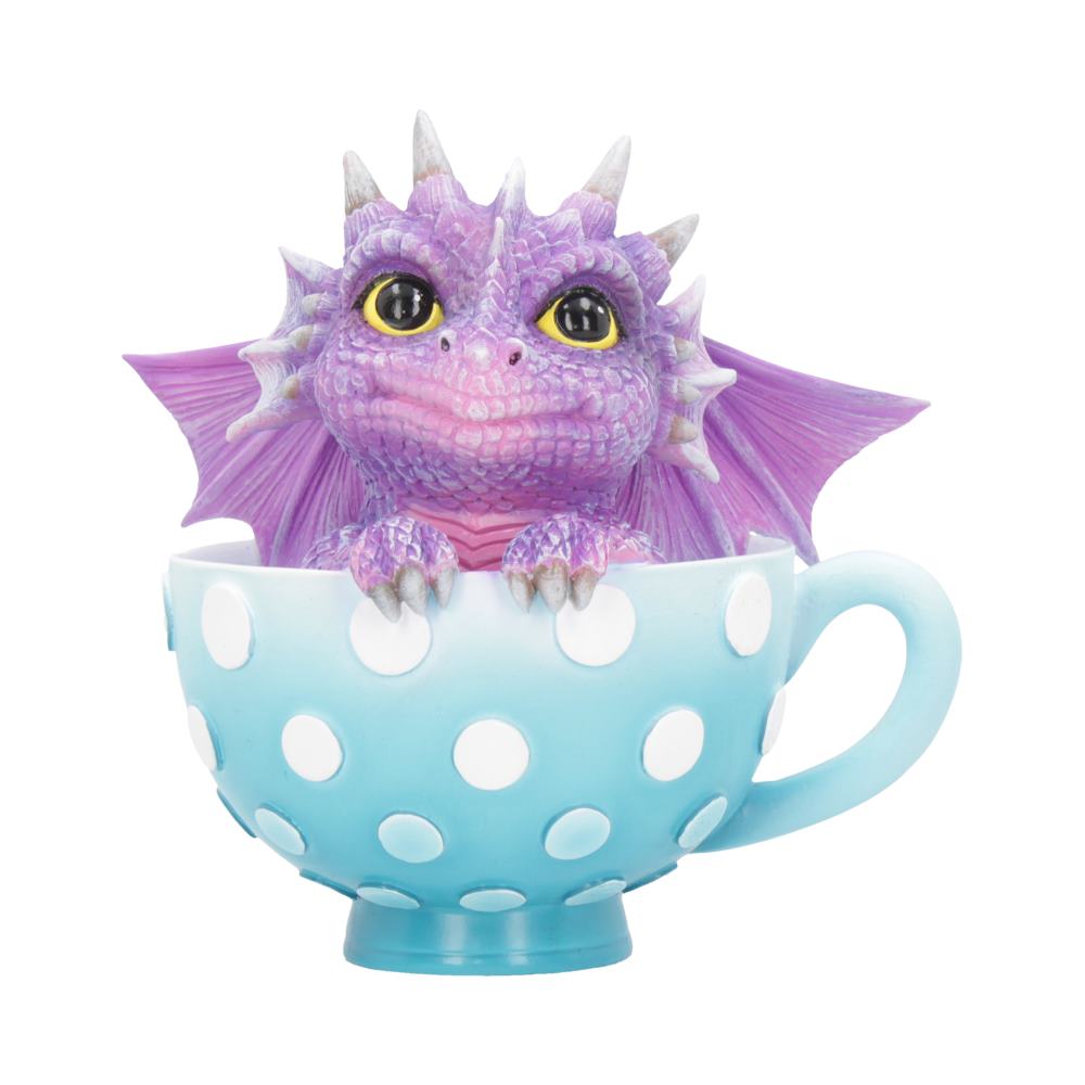 Figurine mignonne Dragon dans une tasse à thé 11,2 cm, vue rapprochée détaillée de la peinture artisanale du dragon.