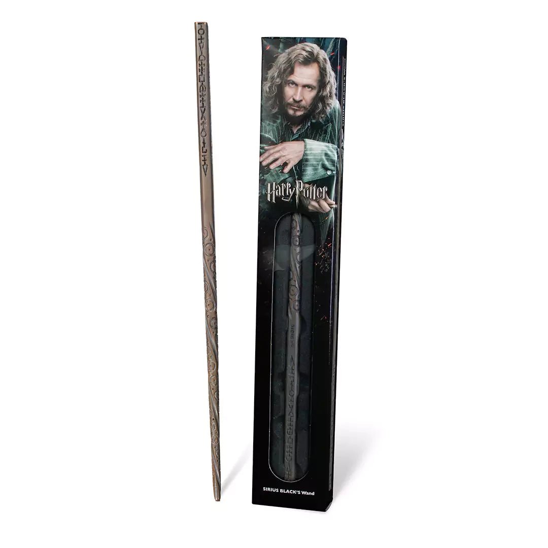 Baguette Sirius Black en blister de la Noble Collection, emblématique de l'univers Harry Potter, conçue en résine noire avec des détails argentés.