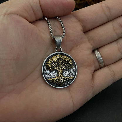 Collier en acier inoxydable avec pendentif Arbre de vie de GemMeet, idéal pour les passionnés de mythologie nordique.