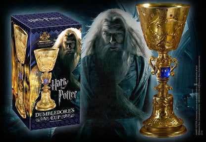 Coupe de Dumbledore de la Noble Collection, fabriquée en polyrésine peinte à la main, symbole d'héritage et d'une touche de magie pour les fans de Harry Potter.