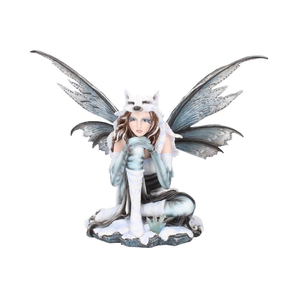 Figurine Fée Fae-Lore de 30 cm, une création magique de Nemesis Now, avec une robe blanche éclatante, leggings gris et des ailes glacées, symbolisant élégance et enchantement.