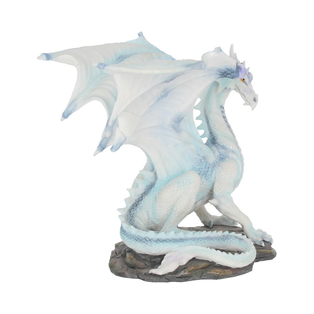 Détail de la figurine de dragon blanc Grawlbane 20 cm, mettant en avant ses cornes éclatantes et ses ailes déployées.