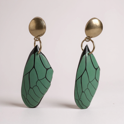 Boucles d'oreilles - Aile de fée, mêlant art et subtilité, idéales pour toute occasion, illuminant votre visage avec leur effet aérien.